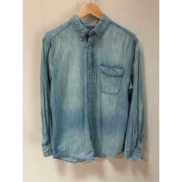 Gap Chambray Denim Long Sleeve Slim Fit Button Up Blouse Single Pocket Large - Picture 1 of 6